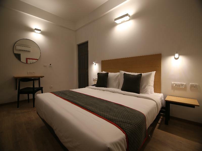 Townhouse Airport Road Ξενοδοχείο Yelahanka Εξωτερικό φωτογραφία